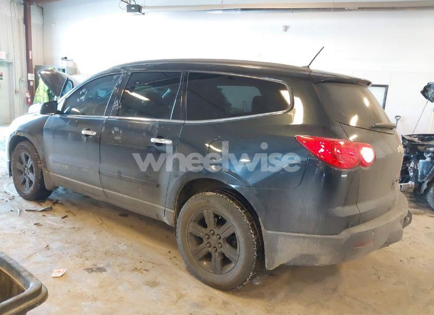 Photo 3 of 2011 Chevrolet Traverse 1LT (VIN 1GNKRGED8BJ278944)