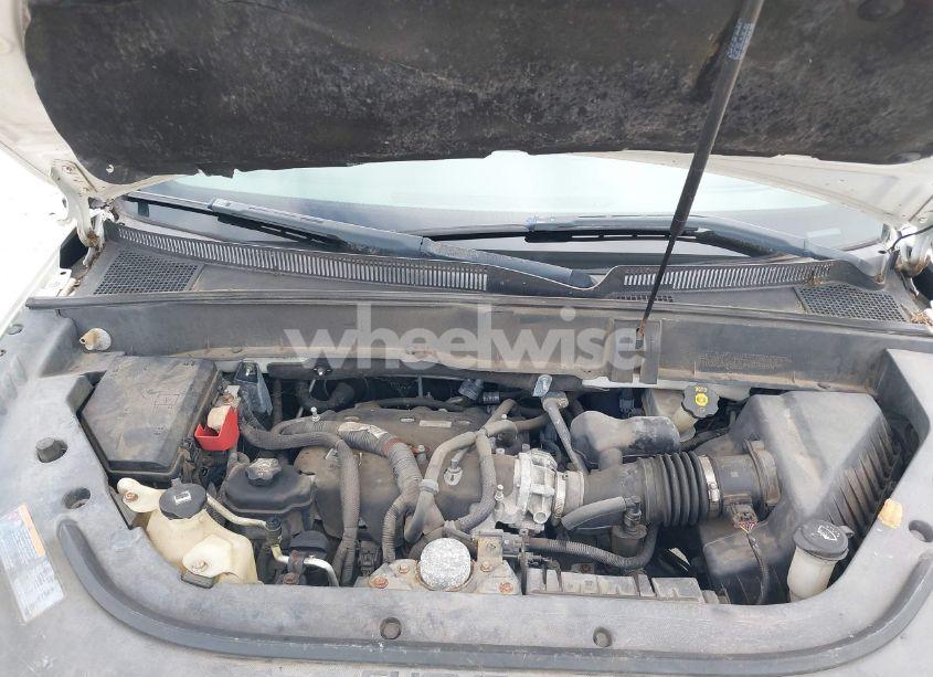 Photo 10 of 2011 Chevrolet Traverse 1LT (VIN 1GNKRGED8BJ280502)