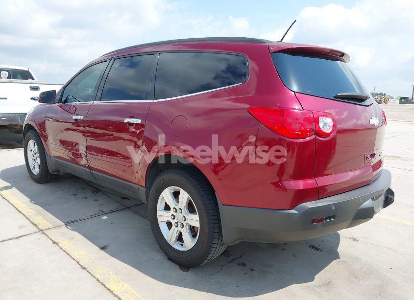 Photo 3 of 2011 Chevrolet Traverse 1LT (VIN 1GNKRGED8BJ286753)