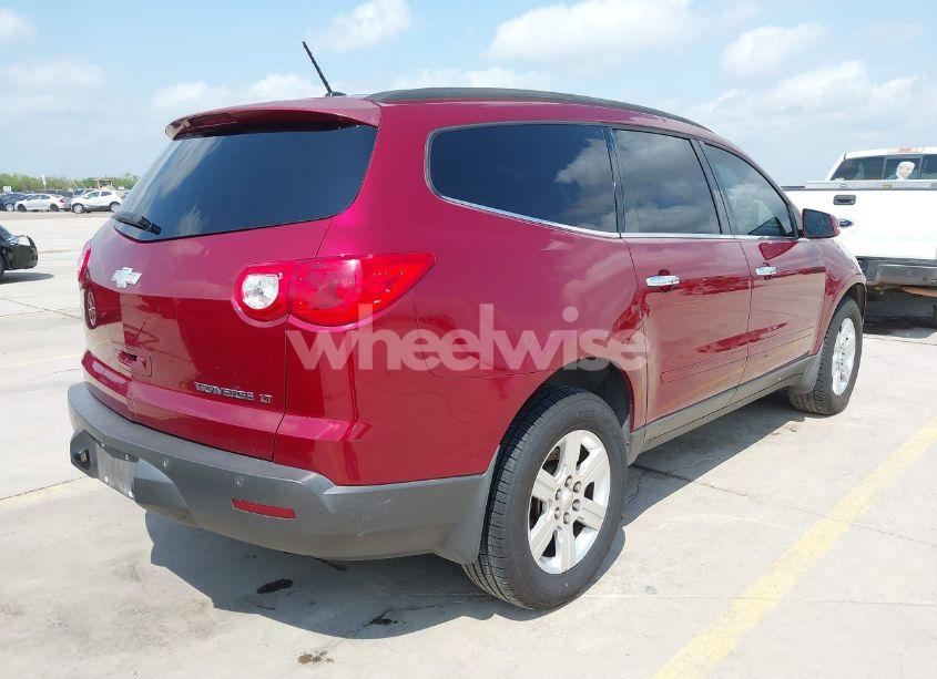 Photo 4 of 2011 Chevrolet Traverse 1LT (VIN 1GNKRGED8BJ286753)