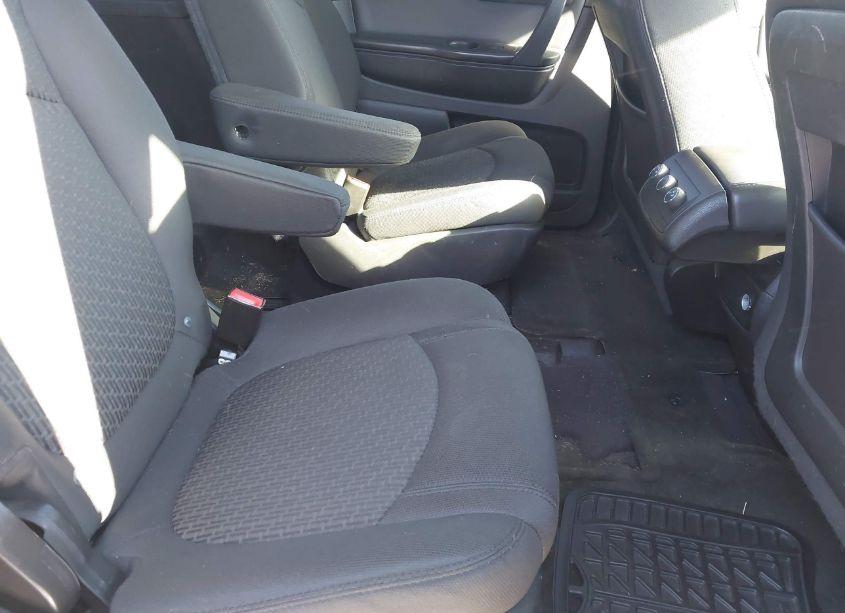 Photo 8 of 2012 Chevrolet Traverse 1LT (VIN 1GNKRGED9CJ166266)