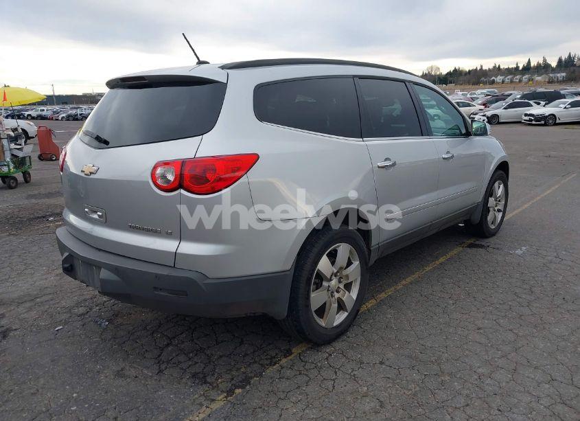 Photo 4 of 2012 Chevrolet Traverse 1LT (VIN 1GNKRGED9CJ171547)