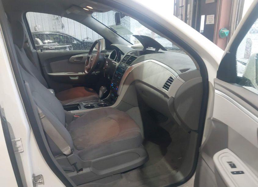 Photo 5 of 2012 Chevrolet Traverse 1LT (VIN 1GNKRGED9CJ248949)