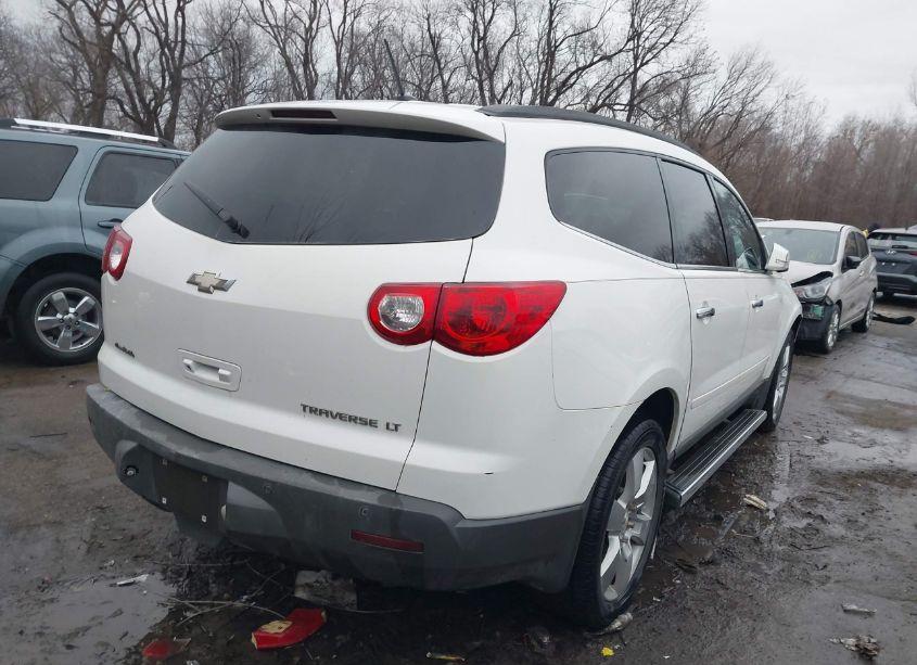 Photo 4 of 2012 Chevrolet Traverse 1LT (VIN 1GNKRGED9CJ317624)