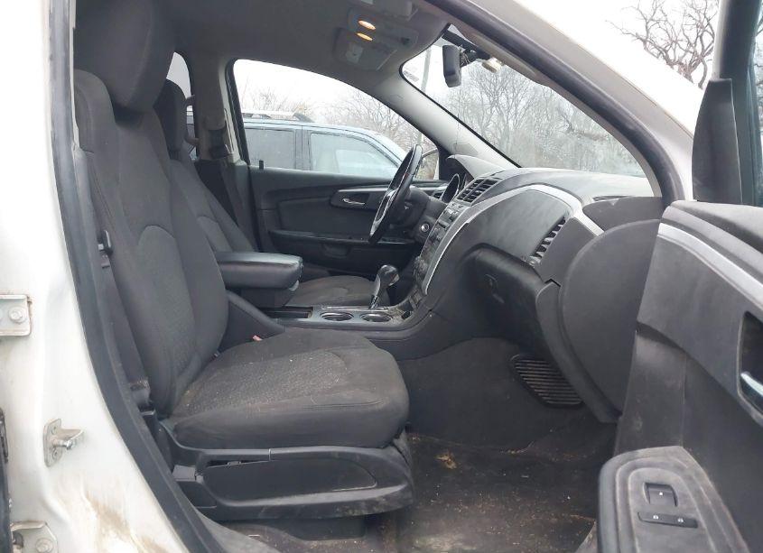 Photo 5 of 2012 Chevrolet Traverse 1LT (VIN 1GNKRGED9CJ317624)