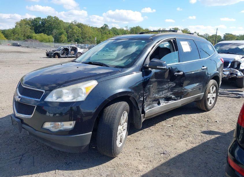 Photo 2 of 2012 Chevrolet Traverse 1LT (VIN 1GNKRGED9CJ385115)