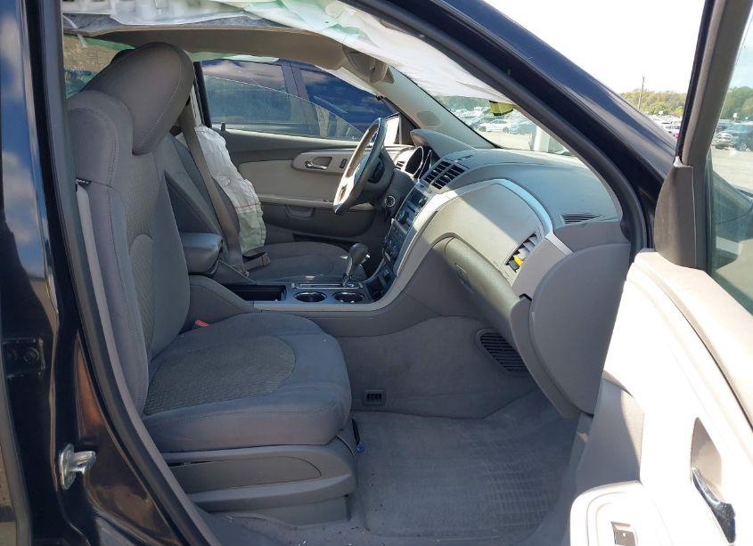 Photo 5 of 2012 Chevrolet Traverse 1LT (VIN 1GNKRGED9CJ385115)