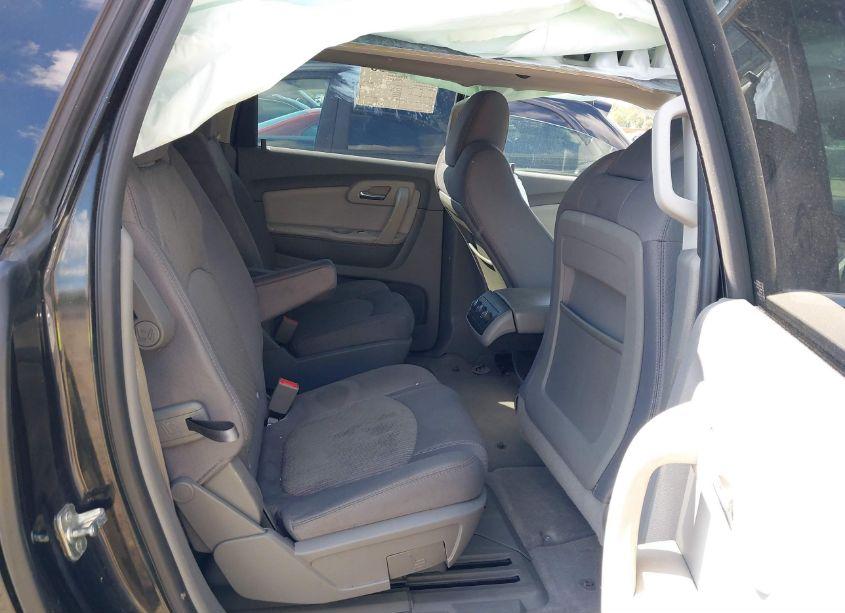 Photo 8 of 2012 Chevrolet Traverse 1LT (VIN 1GNKRGED9CJ385115)