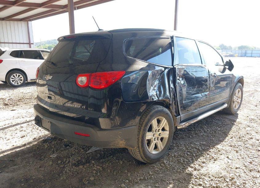 Photo 4 of 2012 Chevrolet Traverse 1LT (VIN 1GNKRGED9CJ421112)
