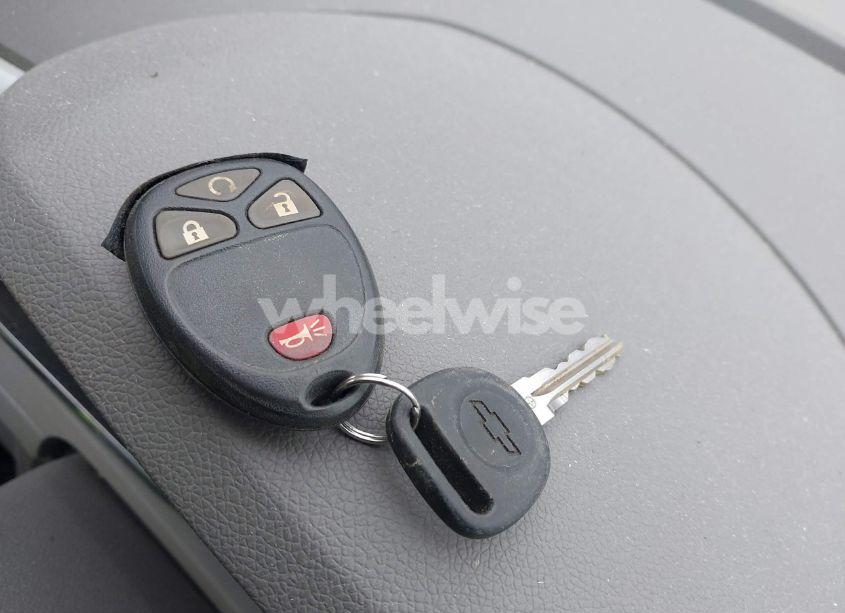 Photo 11 of 2011 Chevrolet Traverse 1LT (VIN 1GNKRGEDXBJ129354)