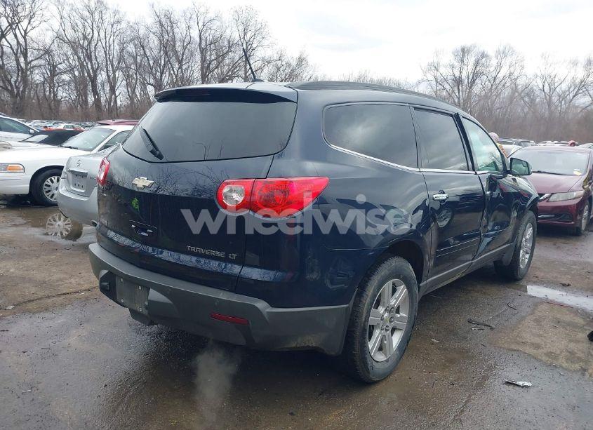 Photo 4 of 2011 Chevrolet Traverse 1LT (VIN 1GNKRGEDXBJ129354)