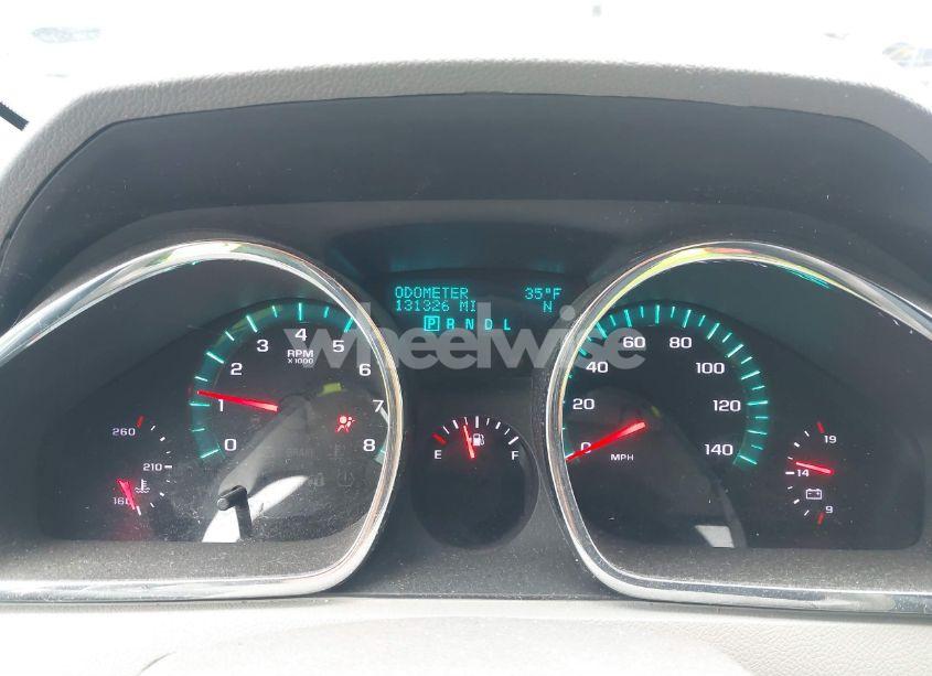 Photo 7 of 2011 Chevrolet Traverse 1LT (VIN 1GNKRGEDXBJ129354)