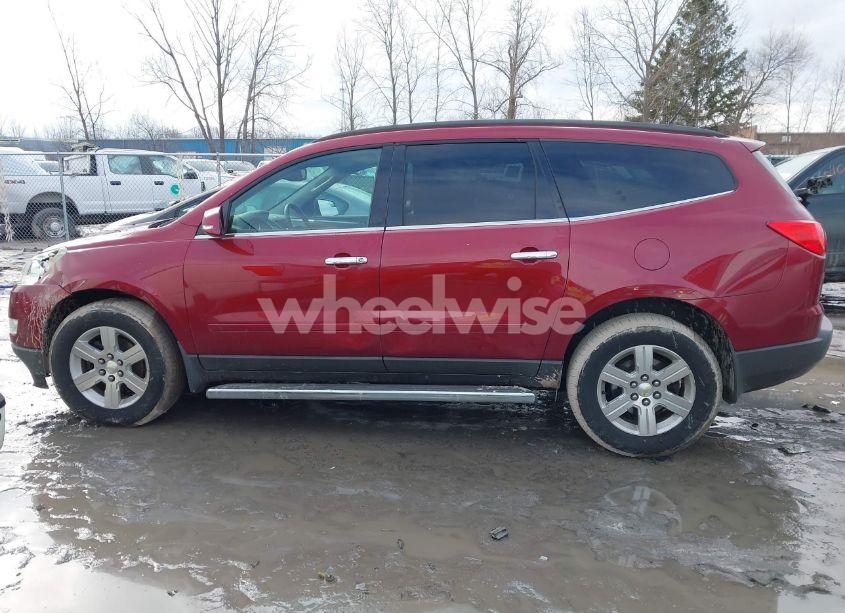 Photo 14 of 2011 Chevrolet Traverse 1LT (VIN 1GNKRGEDXBJ139835)