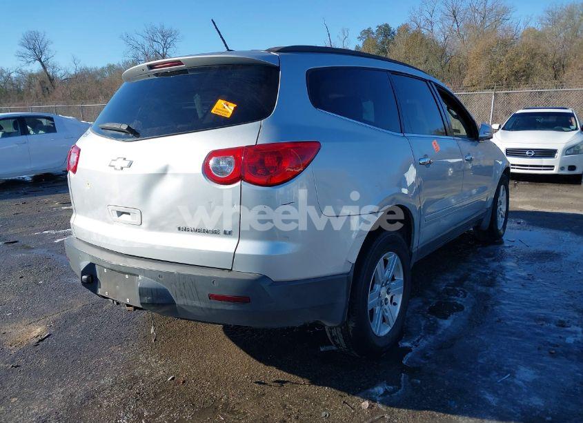 Photo 4 of 2011 Chevrolet Traverse 1LT (VIN 1GNKRGEDXBJ167618)