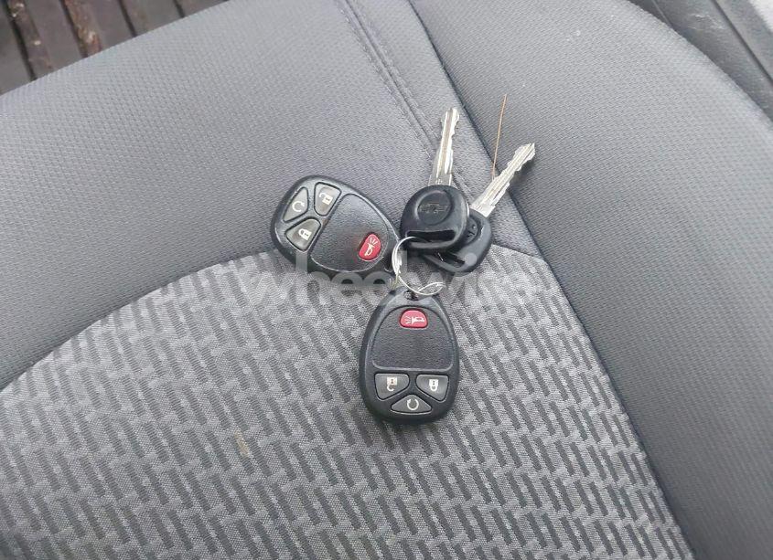 Photo 11 of 2011 Chevrolet Traverse 1LT (VIN 1GNKRGEDXBJ179445)