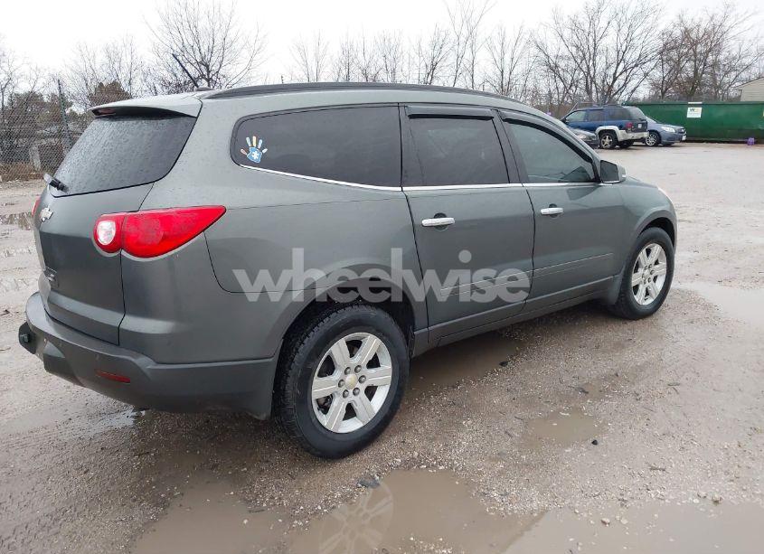 Photo 4 of 2011 Chevrolet Traverse 1LT (VIN 1GNKRGEDXBJ267766)