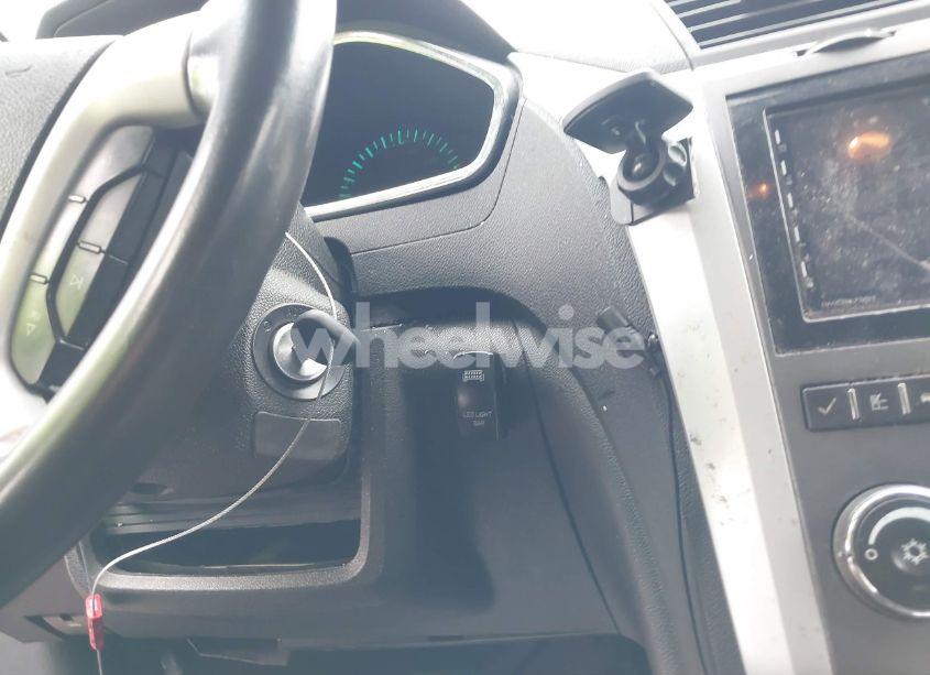 Photo 11 of 2011 Chevrolet Traverse 1LT (VIN 1GNKRGEDXBJ310843)