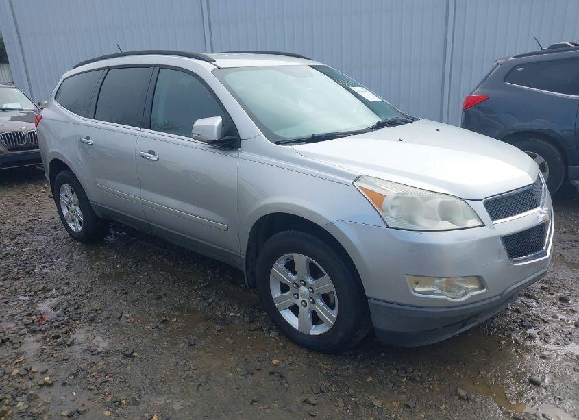 2011 Chevrolet Traverse 1LT (VIN 1GNKRGEDXBJ374039) main photo