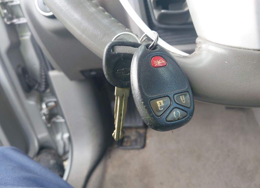 Photo 11 of 2011 Chevrolet Traverse 1LT (VIN 1GNKRGEDXBJ374039)