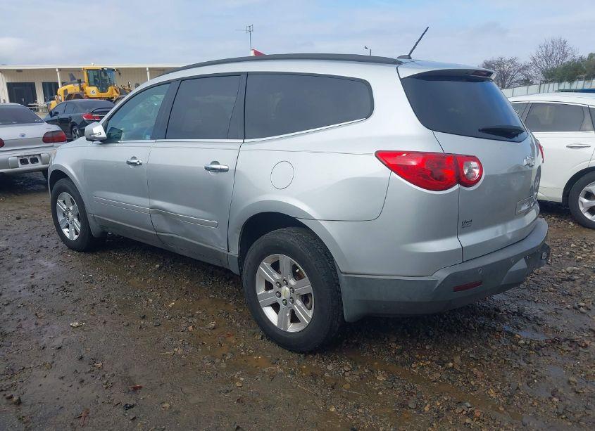 Photo 3 of 2011 Chevrolet Traverse 1LT (VIN 1GNKRGEDXBJ374039)