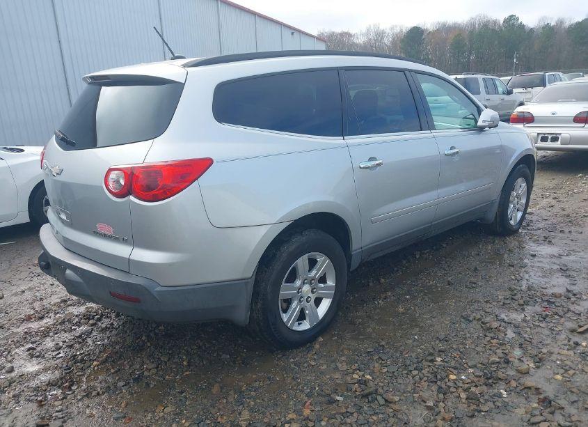 Photo 4 of 2011 Chevrolet Traverse 1LT (VIN 1GNKRGEDXBJ374039)