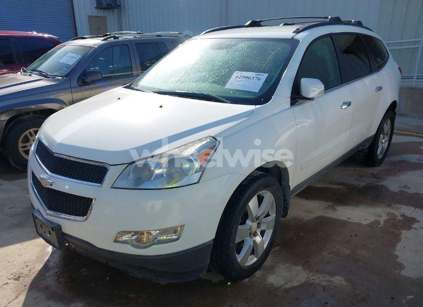 Photo 2 of 2012 Chevrolet Traverse 1LT (VIN 1GNKRGEDXCJ184999)