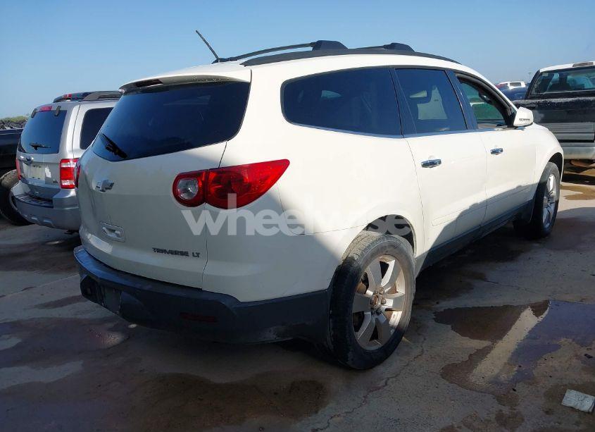 Photo 4 of 2012 Chevrolet Traverse 1LT (VIN 1GNKRGEDXCJ184999)