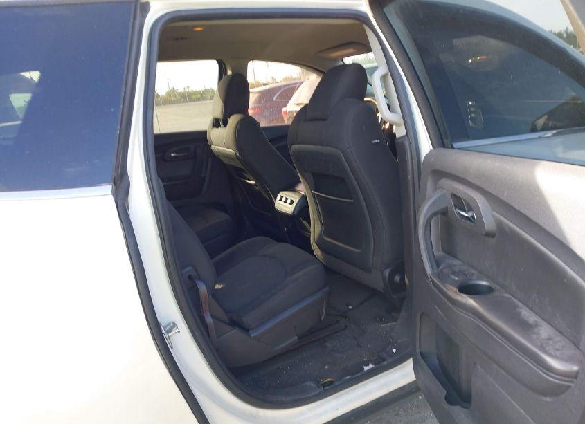 Photo 8 of 2012 Chevrolet Traverse 1LT (VIN 1GNKRGEDXCJ244103)