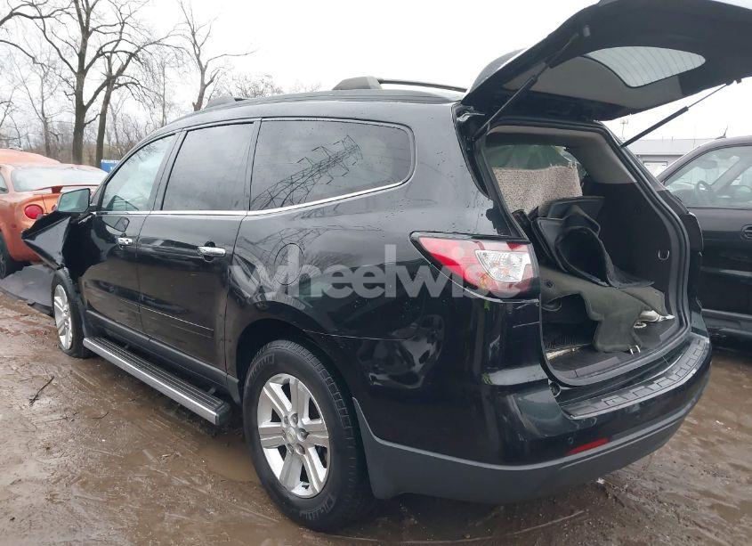 Photo 3 of 2013 Chevrolet Traverse 1LT (VIN 1GNKRGKD0DJ121674)