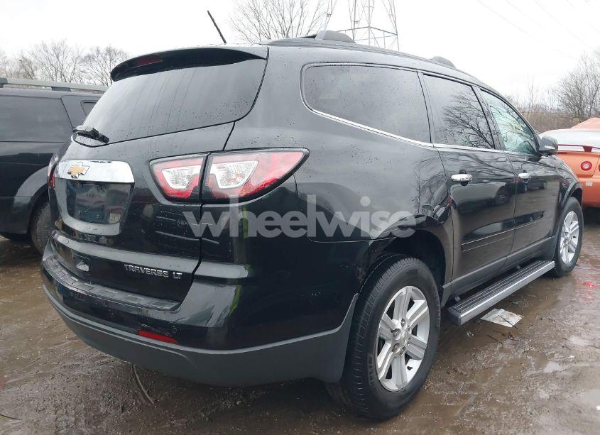 Photo 4 of 2013 Chevrolet Traverse 1LT (VIN 1GNKRGKD0DJ121674)