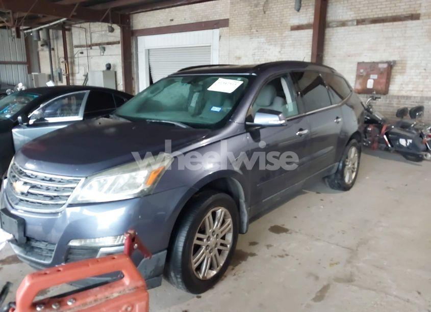 Photo 2 of 2013 Chevrolet Traverse 1LT (VIN 1GNKRGKD0DJ121951)