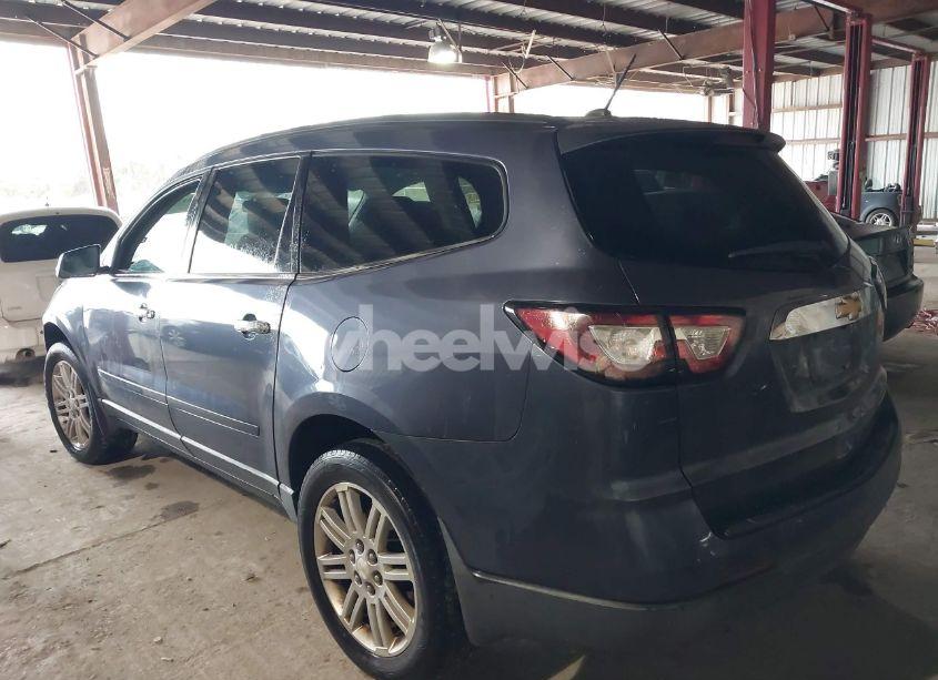 Photo 3 of 2013 Chevrolet Traverse 1LT (VIN 1GNKRGKD0DJ121951)