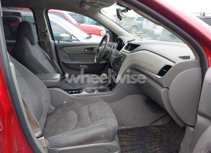 Photo 5 of 2013 Chevrolet Traverse 1LT (VIN 1GNKRGKD0DJ127605)