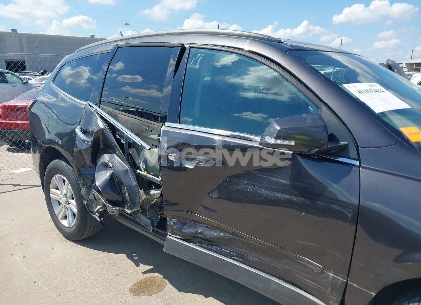 Photo 6 of 2014 Chevrolet Traverse 1LT (VIN 1GNKRGKD0EJ291440)