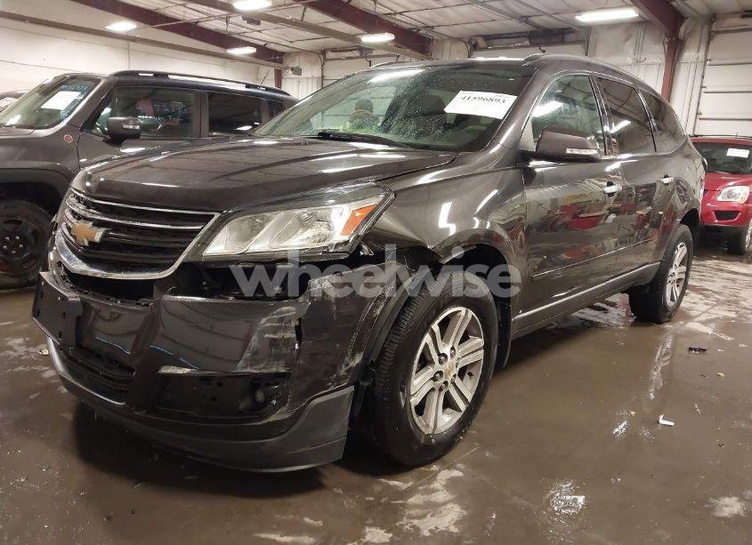 Photo 2 of 2015 Chevrolet Traverse 1LT (VIN 1GNKRGKD0FJ354134)