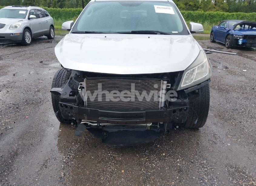 Photo 6 of 2015 Chevrolet Traverse 1LT (VIN 1GNKRGKD0FJ385528)