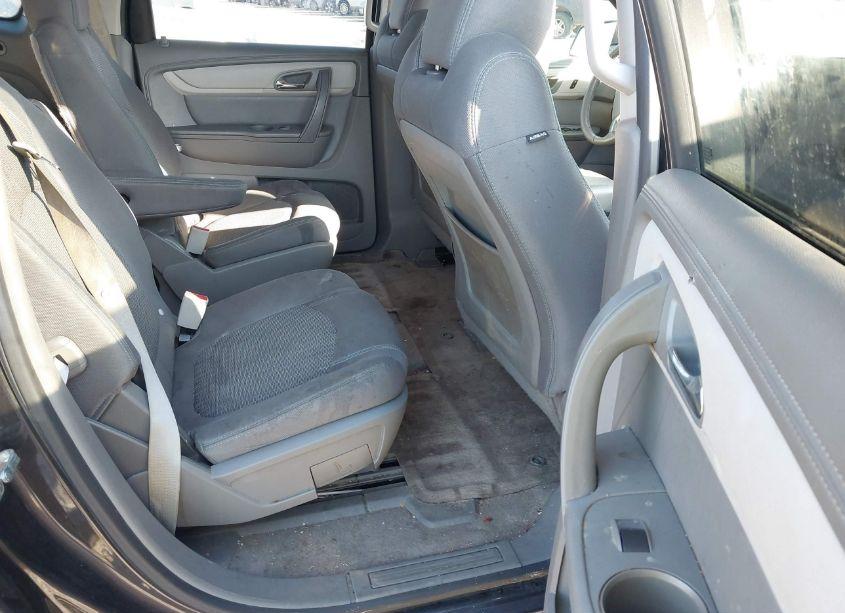 Photo 8 of 2016 Chevrolet Traverse 1LT (VIN 1GNKRGKD0GJ209841)