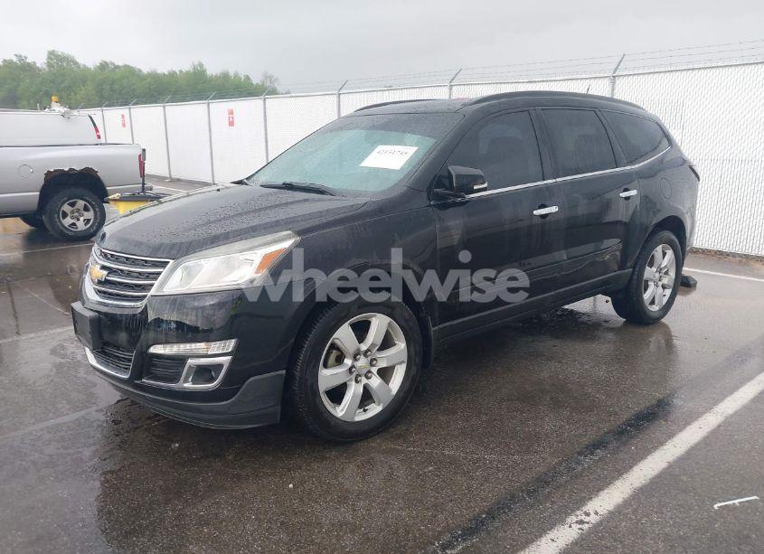 Photo 2 of 2016 Chevrolet Traverse 1LT (VIN 1GNKRGKD0GJ235730)