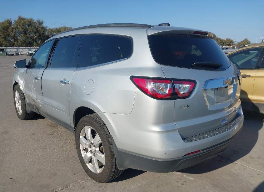 Photo 3 of 2016 Chevrolet Traverse 1LT (VIN 1GNKRGKD0GJ340784)