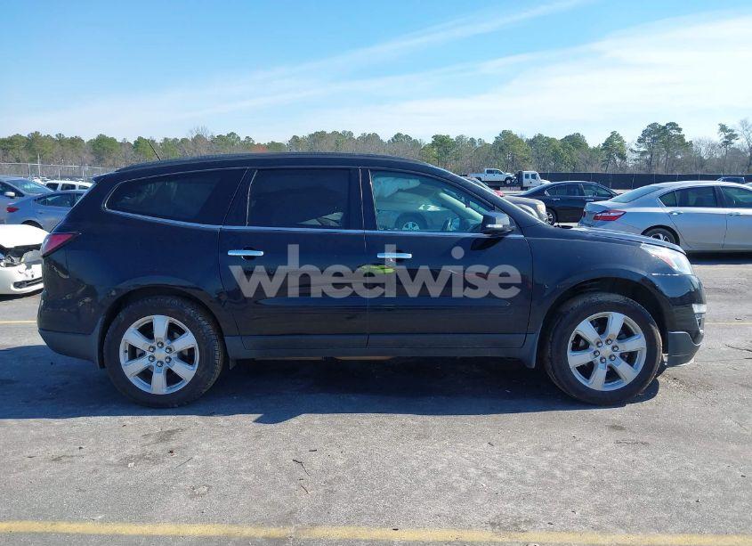 Photo 13 of 2017 Chevrolet Traverse 1LT (VIN 1GNKRGKD0HJ168659)