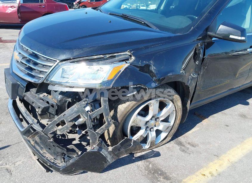 Photo 6 of 2017 Chevrolet Traverse 1LT (VIN 1GNKRGKD0HJ168659)