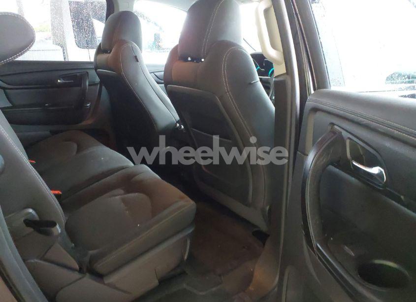 Photo 8 of 2017 Chevrolet Traverse 1LT (VIN 1GNKRGKD0HJ201367)