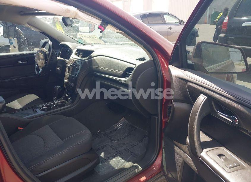 Photo 5 of 2017 Chevrolet Traverse 1LT (VIN 1GNKRGKD0HJ235079)