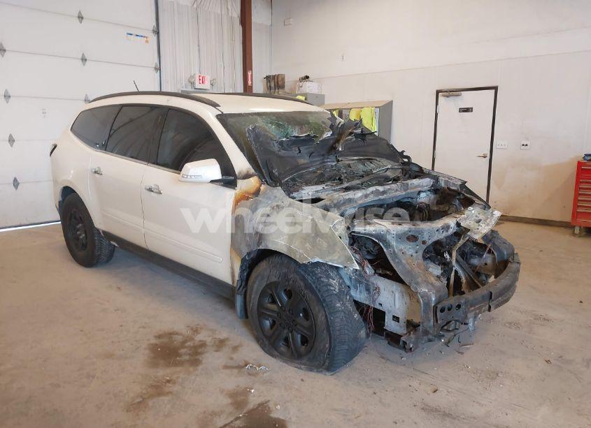 2014 Chevrolet Traverse 1LT (VIN 1GNKRGKD1EJ171095) main photo