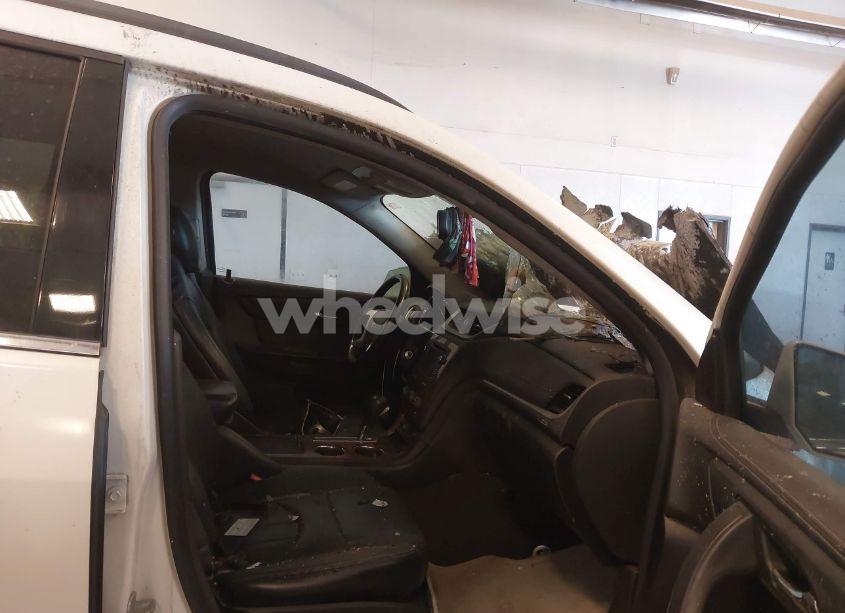 Photo 5 of 2014 Chevrolet Traverse 1LT (VIN 1GNKRGKD1EJ171095)