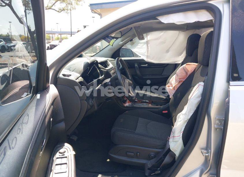 Photo 5 of 2014 Chevrolet Traverse 1LT (VIN 1GNKRGKD1EJ345084)