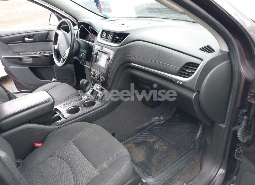 Photo 5 of 2015 Chevrolet Traverse 1LT (VIN 1GNKRGKD1FJ129656)