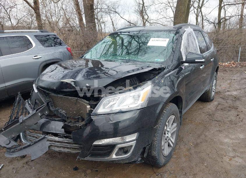 Photo 2 of 2015 Chevrolet Traverse 1LT (VIN 1GNKRGKD1FJ146232)