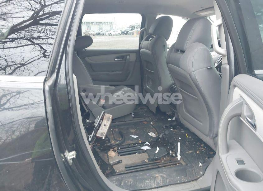 Photo 8 of 2015 Chevrolet Traverse 1LT (VIN 1GNKRGKD1FJ146232)