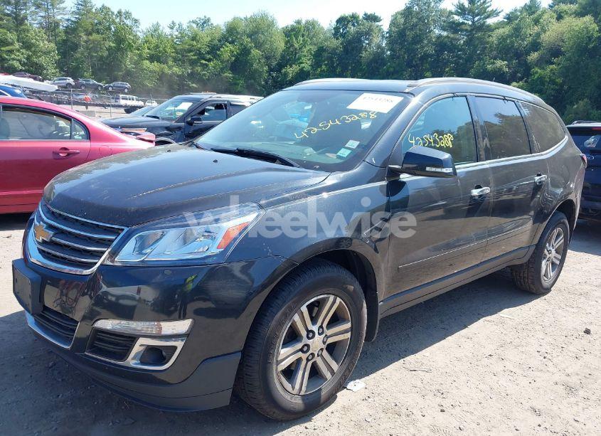 Photo 2 of 2015 Chevrolet Traverse 1LT (VIN 1GNKRGKD1FJ229238)